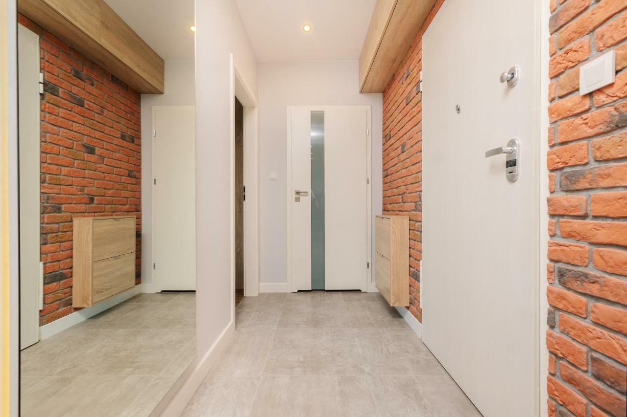 Stare Bielany 2-Bedroom Apartment Varsovia Exterior foto