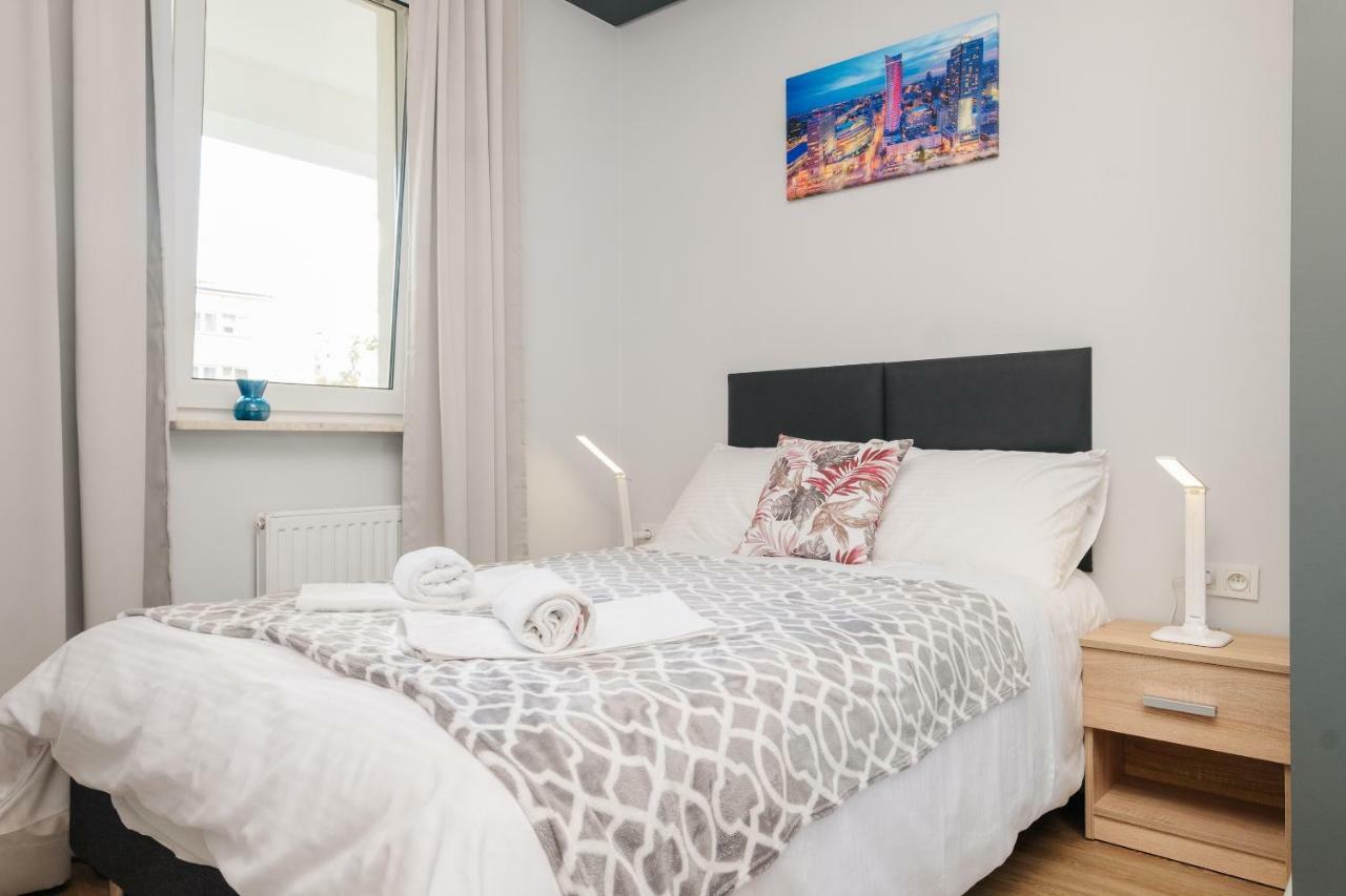 Stare Bielany 2-Bedroom Apartment Varsovia Exterior foto