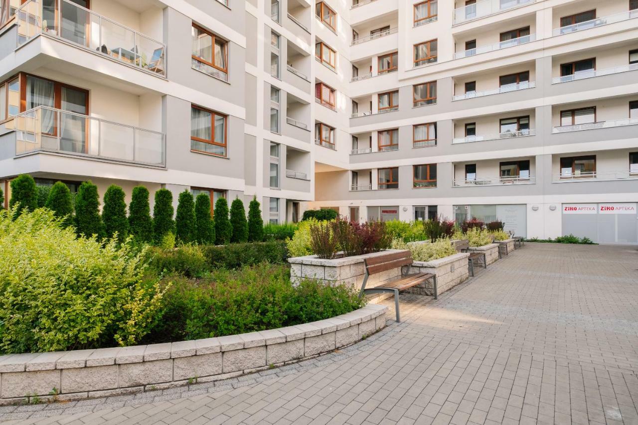 Stare Bielany 2-Bedroom Apartment Varsovia Exterior foto